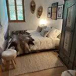 Apartment Beautiful 3br With Terrace