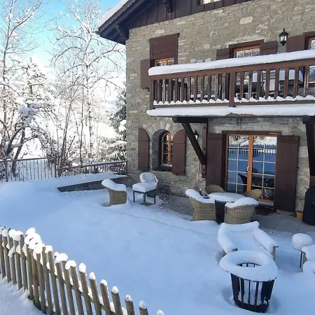 Modern Garden Chalet Apt With Spa And Pool *