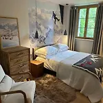 Apartman Beautiful 3br With Terrace *